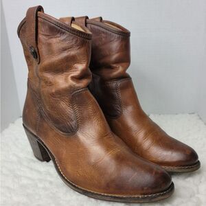 Frye Jackie Button Short Bootie Size 8.5 Womens Brown Leather Casual Dress Boots